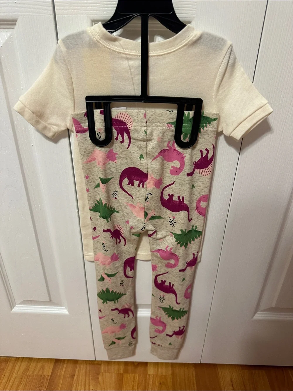 Old Navy Cream & Pink Dinosaur Girls Pajama Set